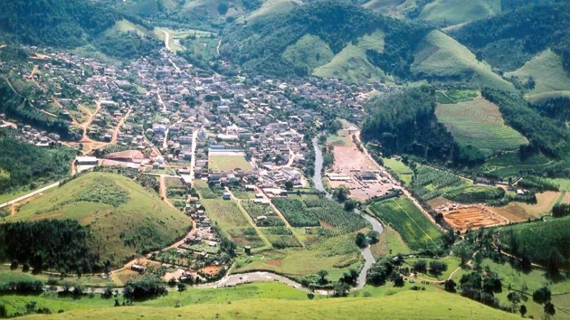 Rádio biZ digital — Sobre a Rádio Descrição